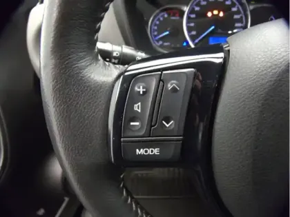 Photo 9 Toyota Yaris 70 VVT-i France