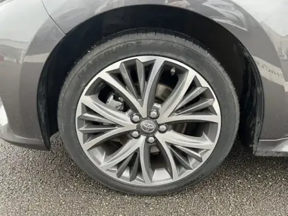 Photo 8 Toyota Yaris Hybrid Iconic 1.5 116 ch