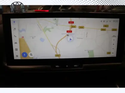 Photo 31 Toyota C-HR 2.0 Hybride 200 GR Sport Premiere AWD-i