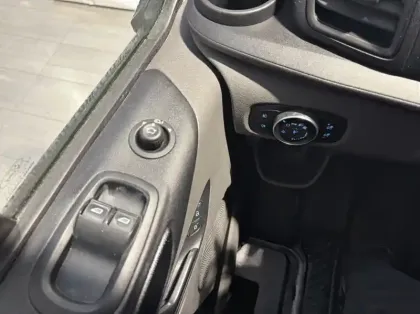 Photo 5 Ford Custom Gén. I Ph2 Trend Business 4