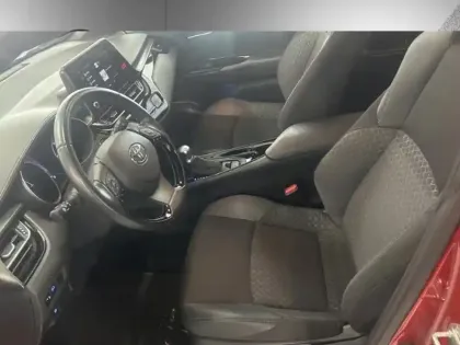 Photo 14 Toyota C-HR Hybrid Edition 1.8 122 ch