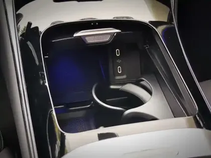 Photo 54 Mercedes Classe GLC 300 de Hybrid EQ 4MATIC AMG Line +