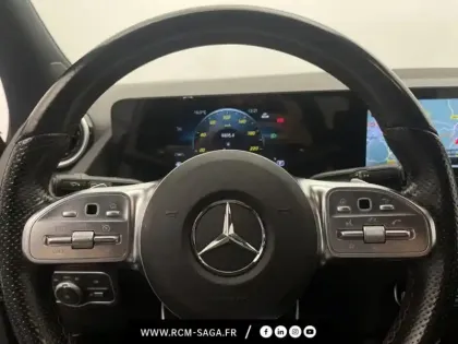 Photo 12 Mercedes GLA 200 d AMG Line