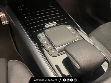 Photo 13 Mercedes GLA 200 d AMG Line