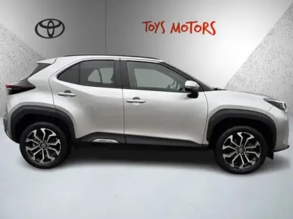 Photo 5 Toyota Yaris 1.5 HYBRID 116H DESIGN AWD AUTO