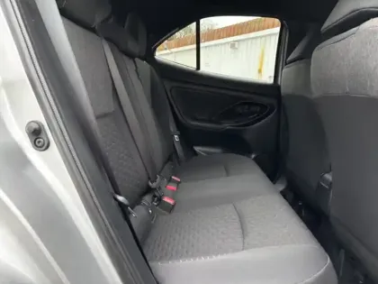 Photo 12 Toyota Yaris 1.5 HYBRID 116H DESIGN AWD AUTO