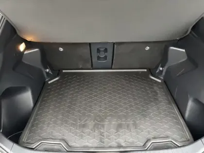 Photo 9 Toyota Yaris 1.5 HYBRID 116H DESIGN AWD AUTO