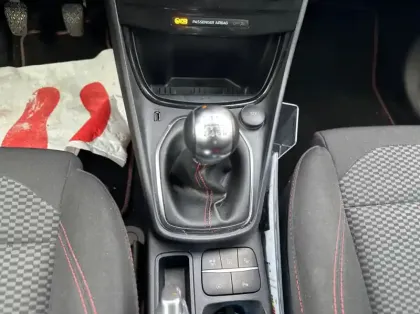 Photo 7 Ford Puma 1.0 Flexifuel 125ch S&S mHEV ST-Line