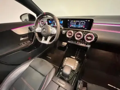 Photo 11 Mercedes CLA Coupé AMG 35 4MATIC