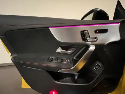 Photo 16 Mercedes CLA Coupé AMG 35 4MATIC