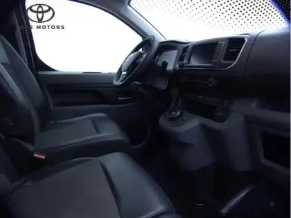 Photo 18 Toyota Proace 2.0 D MEDIUM 120 D-4D FRANCE