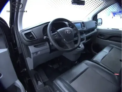 Photo 17 Toyota Proace 2.0 D MEDIUM 120 D-4D FRANCE