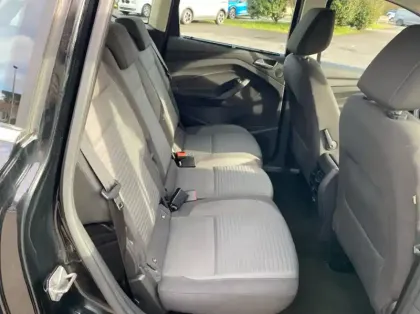 Photo 8 Ford C-Max 1.0 EcoBoost 125ch Stop&Start Titanium