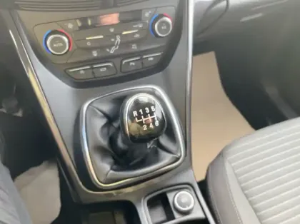 Photo 7 Ford C-Max 1.0 EcoBoost 125ch Stop&Start Titanium