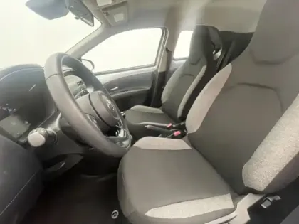 Photo 16 Toyota Aygo 1.0 VVT-i 72 Dynamic