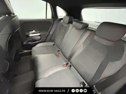 Photo 21 Mercedes GLA 200 d AMG Line