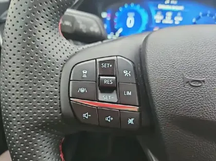 Photo 15 Ford Puma 1.0 EcoBoost 125ch S&S mHEV ST-Line Powershift