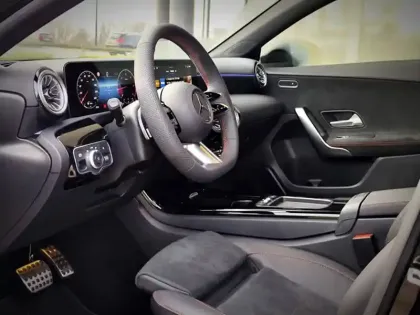 Photo 47 Mercedes Classe A 200 d Star Edition