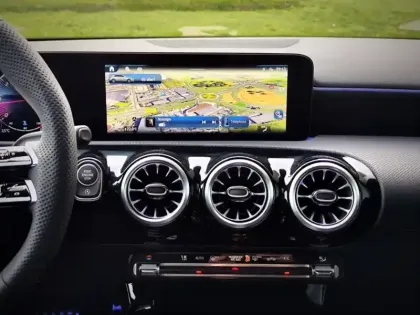 Photo 49 Mercedes Classe A 200 d Star Edition