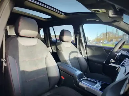 Photo 51 Mercedes GLB 200 d AMG Line