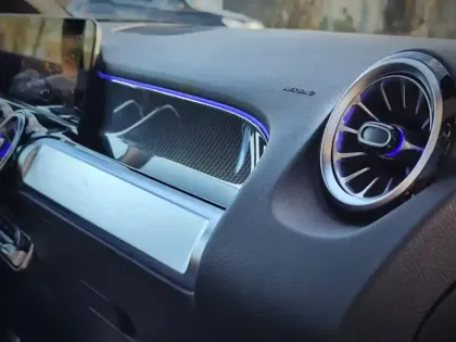 Photo 50 Mercedes GLB 200 d AMG Line