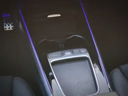 Photo 53 Mercedes GLB 200 d AMG Line