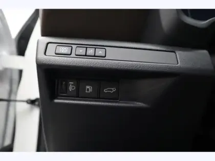 Photo 13 Lexus Lbx 1.5 136H 2WD Elegant HYBRIDE PACK