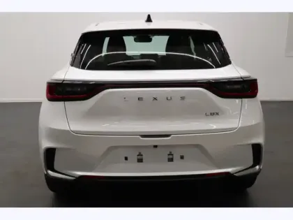 Photo 8 Lexus Lbx 1.5 136H 2WD Elegant HYBRIDE PACK