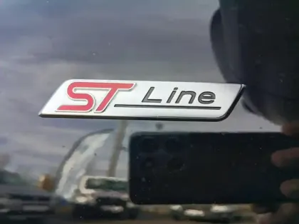 Photo 19 Ford Kuga 2.5 Duratec 243ch Hybride Rechargeable ST-Line X Powershift