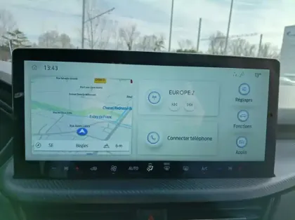 Photo 17 Ford Kuga 2.5 Duratec 243ch Hybride Rechargeable ST-Line X Powershift