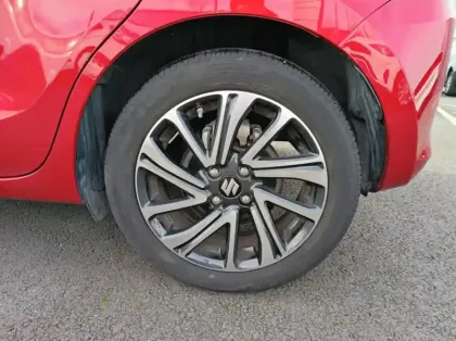 Photo 13 Suzuki Swift 1.2 Dualjet Hybrid 83ch Pack Auto