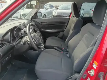 Photo 9 Suzuki Swift 1.2 Dualjet Hybrid 83ch Pack Auto