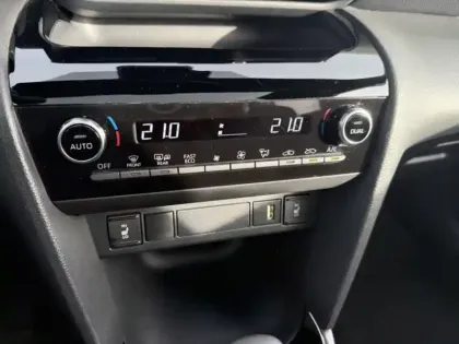 Photo 9 Toyota Yaris Hybride 1.5 HYBRID 116H TRAIL AUTO