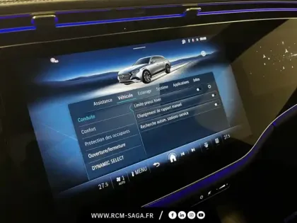 Photo 18 Mercedes Classe E Break 300 Hybrid EQ AMG Line