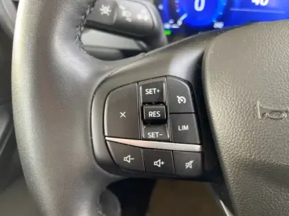 Photo 15 Ford Kuga 2.5 Duratec 190ch FHEV E85 Titanium BVA