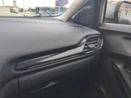 Photo 12 Ford Puma  1.0 Flexifuel 125ch S&S mHEV Titanium