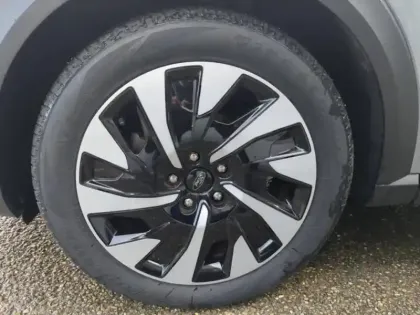 Photo 6 Ford Puma  1.0 Flexifuel 125ch S&S mHEV Titanium