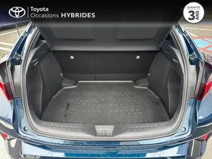Photo 24 Toyota C-HR  1.8 Hybride 122ch Dynamic Ultimate E-CVT