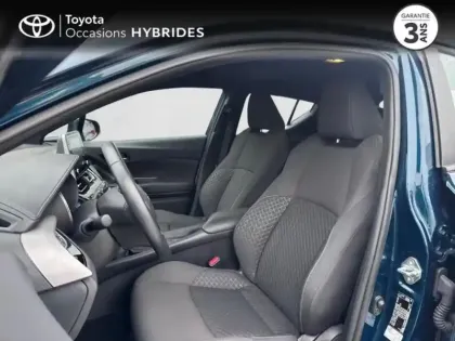 Photo 25 Toyota C-HR  1.8 Hybride 122ch Dynamic Ultimate E-CVT