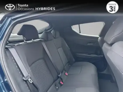 Photo 6 Toyota C-HR  1.8 Hybride 122ch Dynamic Ultimate E-CVT