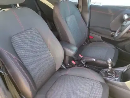 Photo 11 Ford Puma  1.0 Flexifuel 125ch S&S mHEV ST-Line