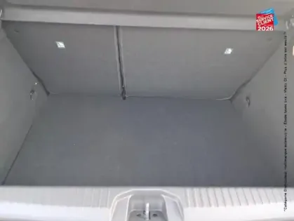 Photo 13 Renault Clio  1.6 E-Tech 145ch full hybrid Techno - 25 Camera GPS