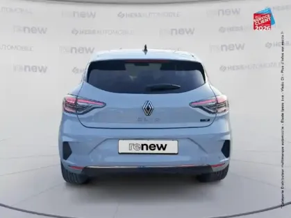 Photo 21 Renault Clio  1.6 E-Tech 145ch full hybrid Techno - 25 Camera GPS