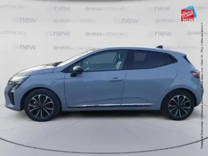 Photo 23 Renault Clio  1.6 E-Tech 145ch full hybrid Techno - 25 Camera GPS