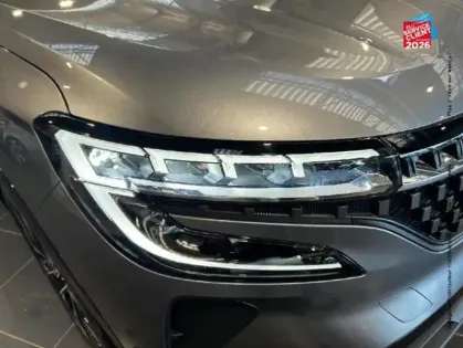 Photo 12 Renault Austral  1.2 E-Tech full hybrid 200ch Techno - 25