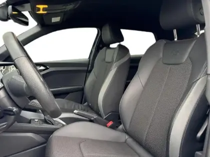 Photo 21 Audi A1  Sportback 35 TFSI 150ch S line S tronic 7 8cv