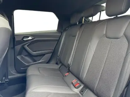 Photo 22 Audi A1  Sportback 35 TFSI 150ch S line S tronic 7 8cv