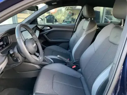 Photo 10 Audi A1  Sportback 35 TFSI 150ch S line S tronic 7 8cv