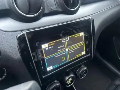 Photo 11 Suzuki Swift  1.2 Dualjet Hybrid 83ch Pack