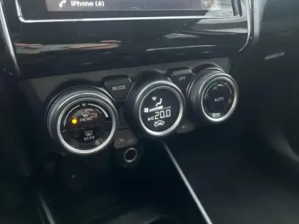 Photo 14 Suzuki Swift  1.2 Dualjet Hybrid 83ch Pack